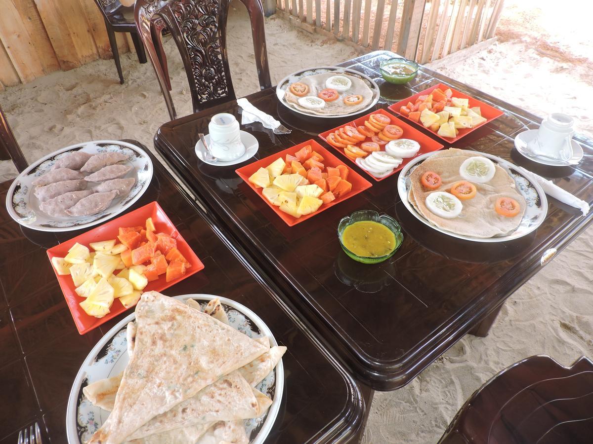 Pleasant Park Holiday Inn Trincomalee Εξωτερικό φωτογραφία
